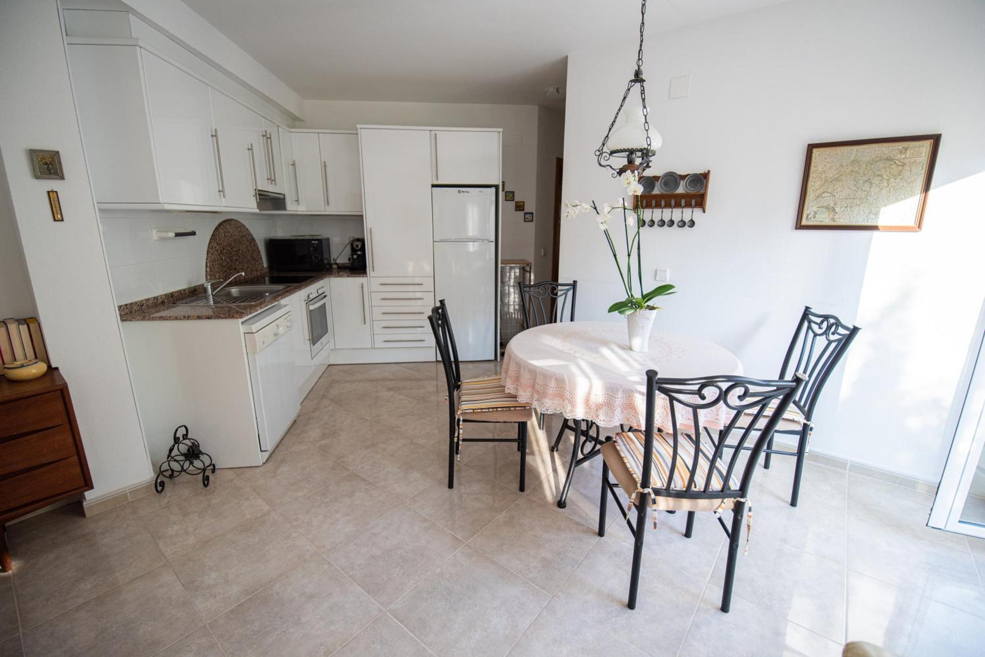 Apartamento Primera Linea De Mar Амполья Экстерьер фото
